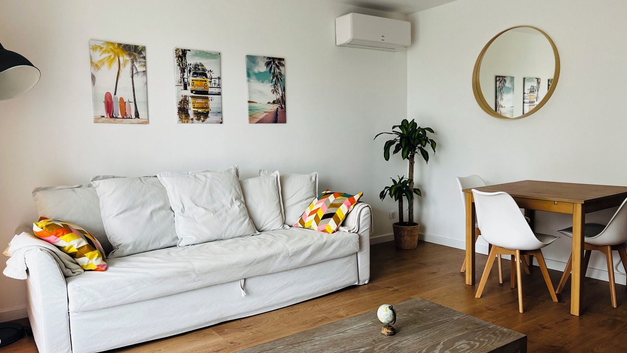 Photo of Livingroom in Saint-Clement-de-Riviere