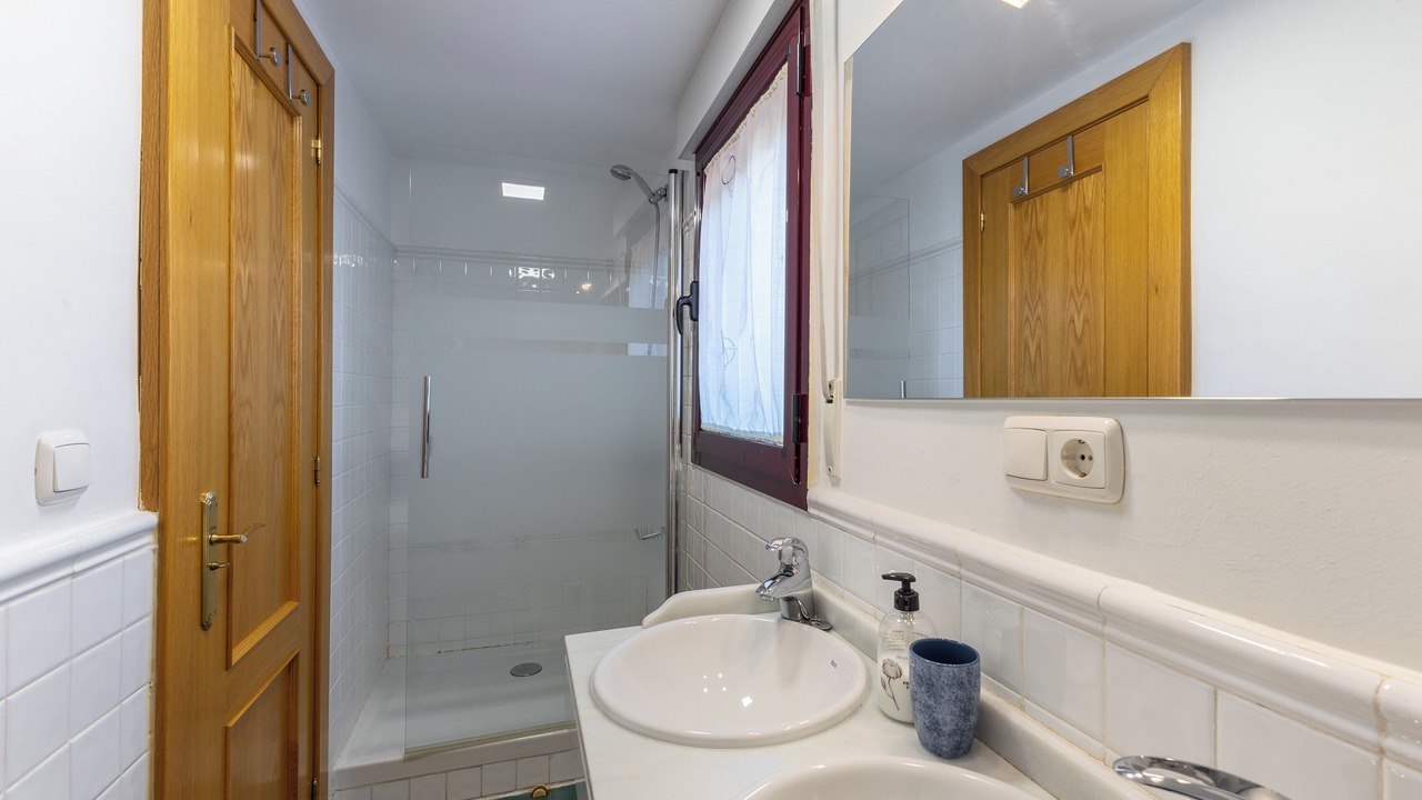 Photo of Bathroom in Revenga