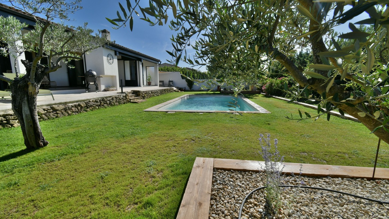 Photo of Outdoor in Puyvert