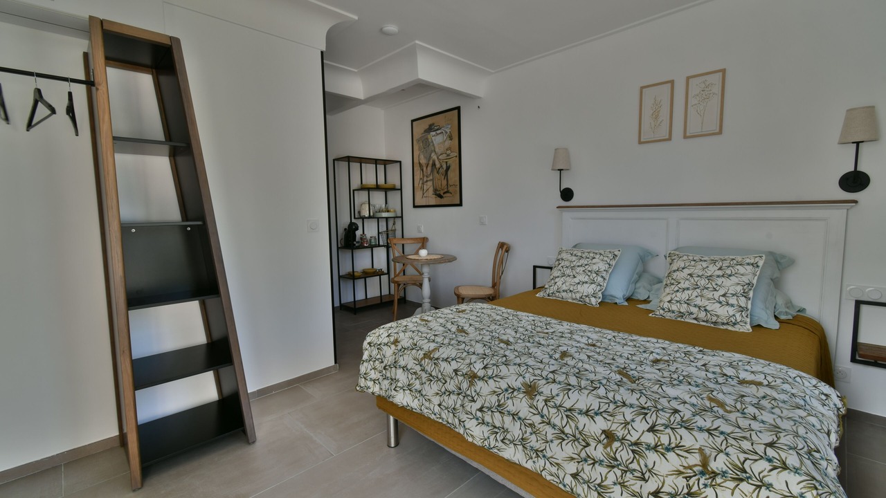 Photo of Bedroom in Puyvert