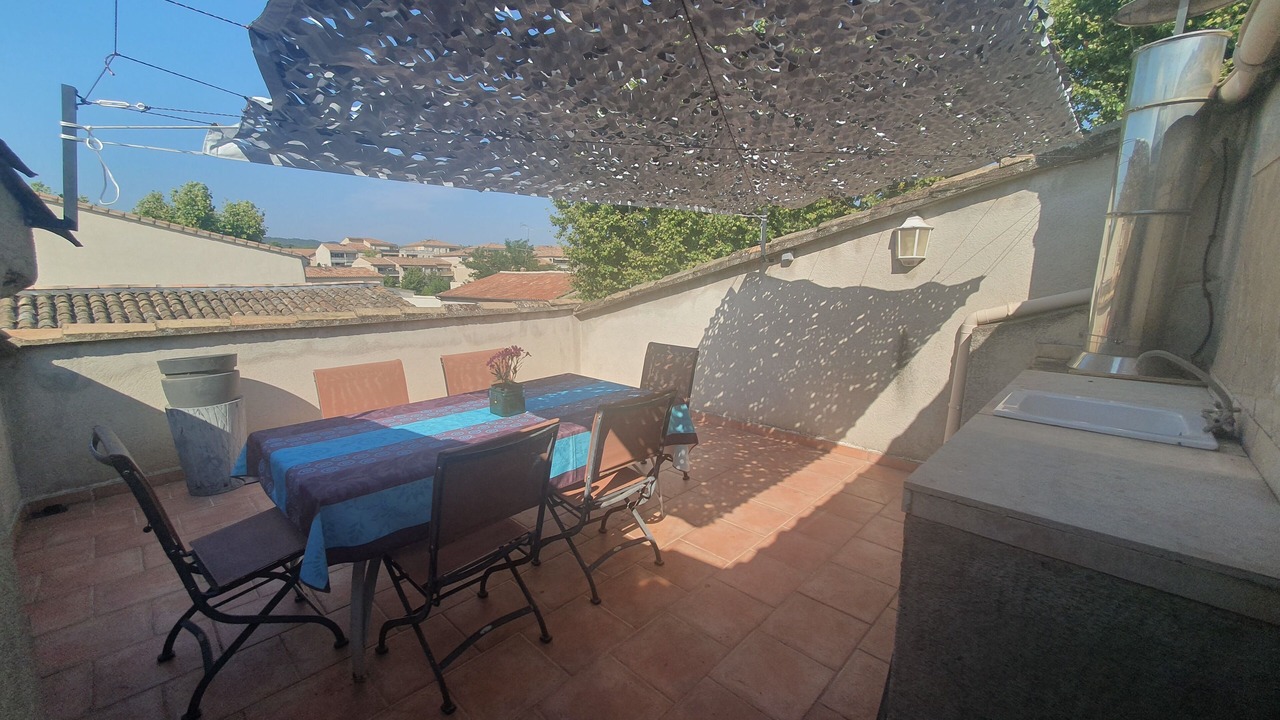 Photo of Outdoor in Lambesc