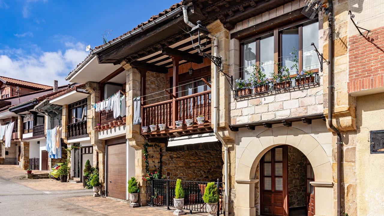 Photo of Outdoor in Udias