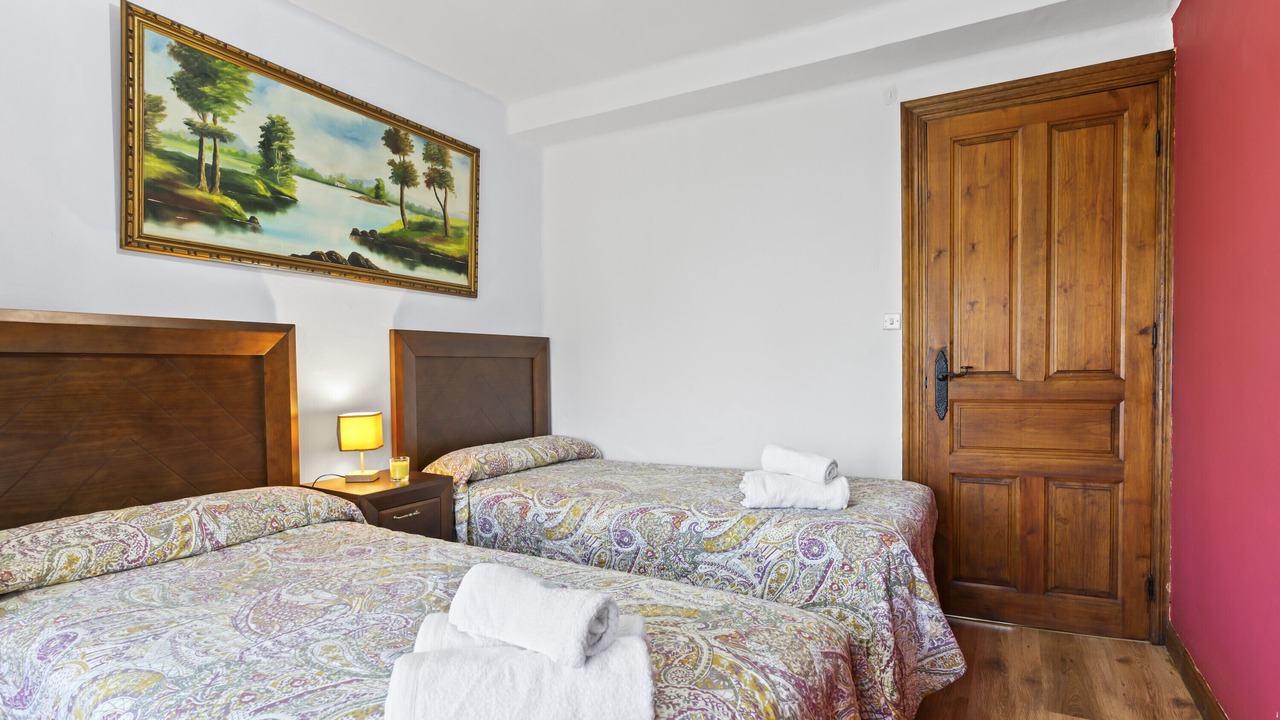 Photo of Bedroom in Udias
