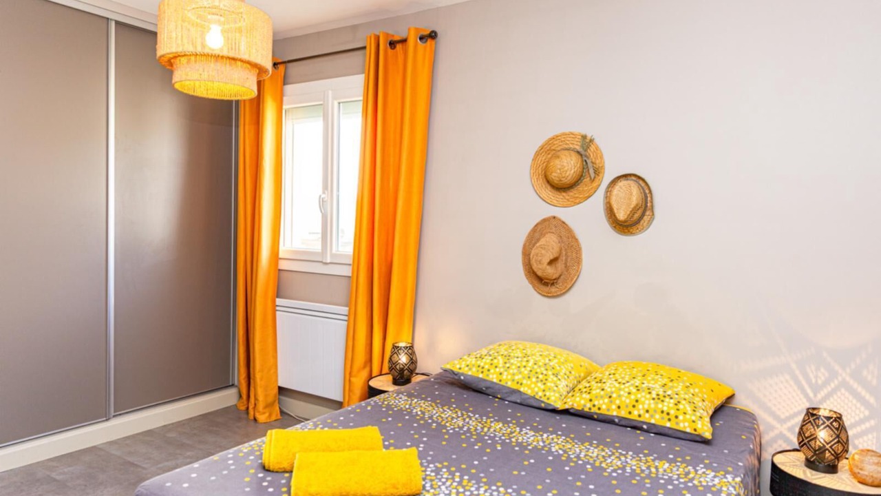 Photo of Bedroom in Saint-Martin-de-Crau