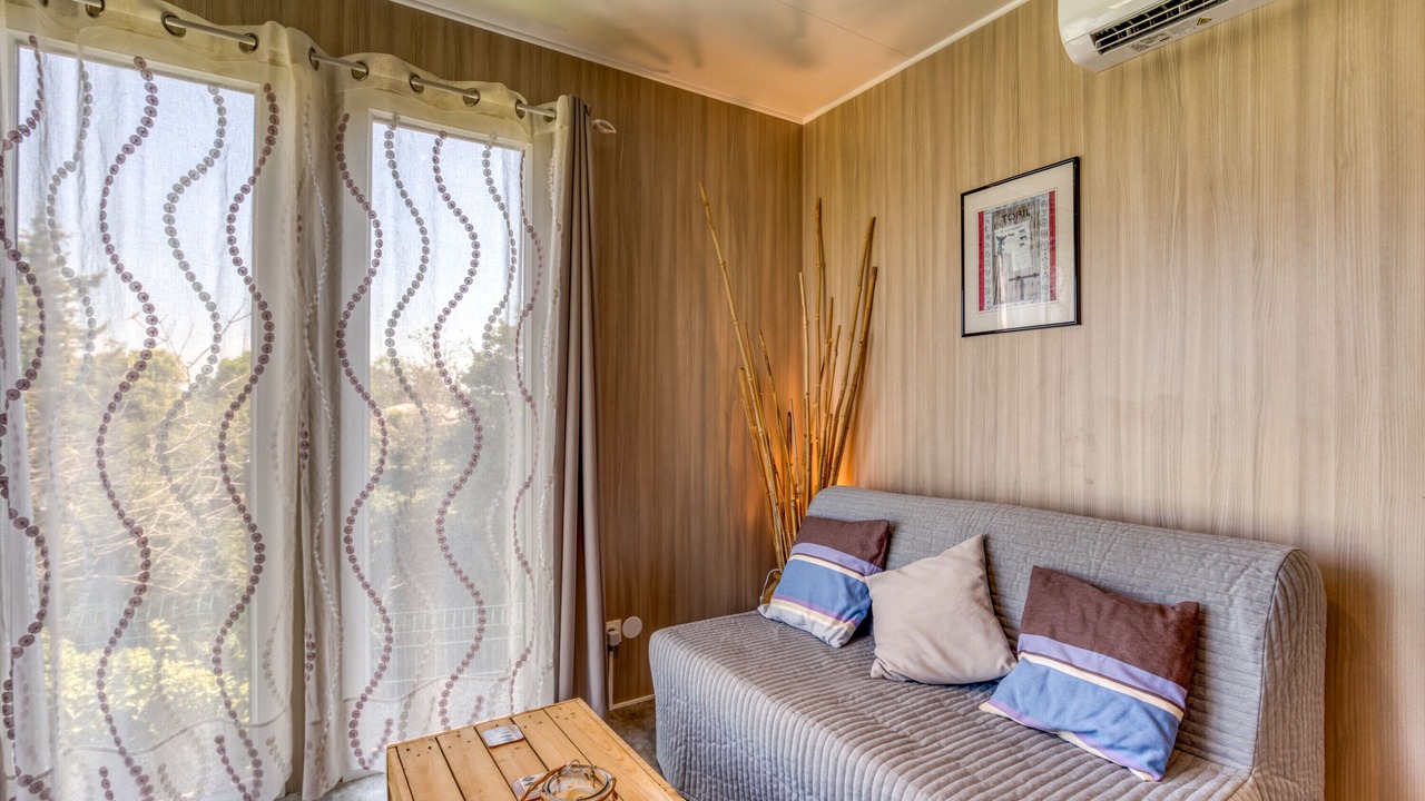Photo of Livingroom in Generac
