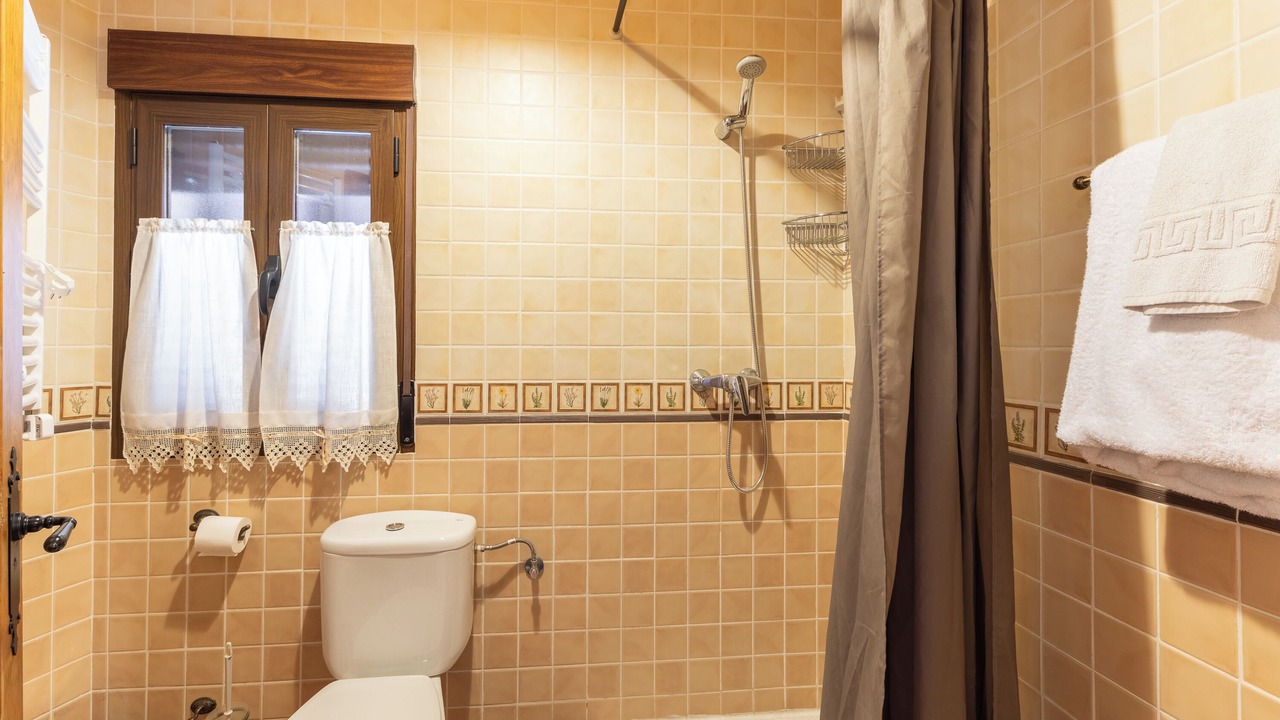 Photo of Bathroom in Fuentiduena de Tajo