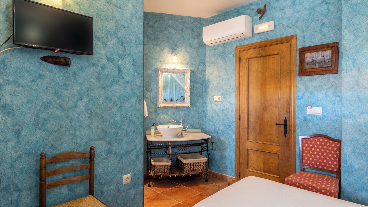 Photo of Bedroom in Fuentiduena de Tajo
