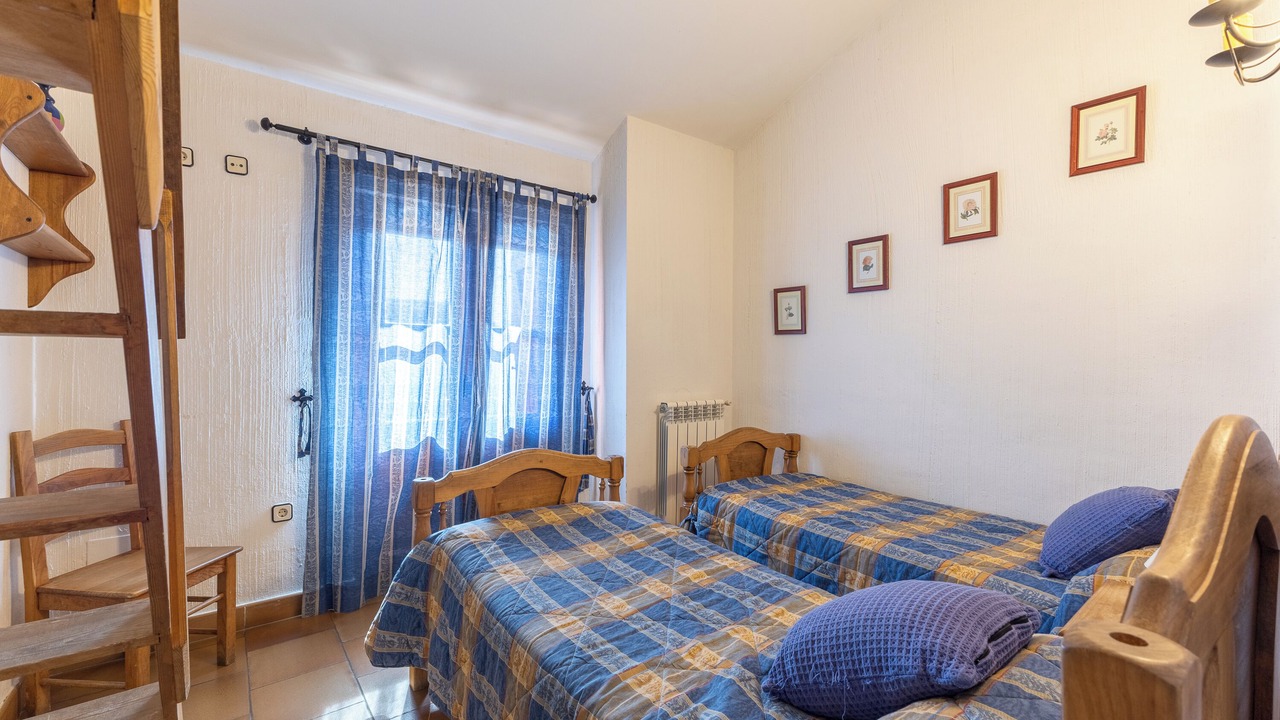 Photo of Bedroom in La Serna del Monte