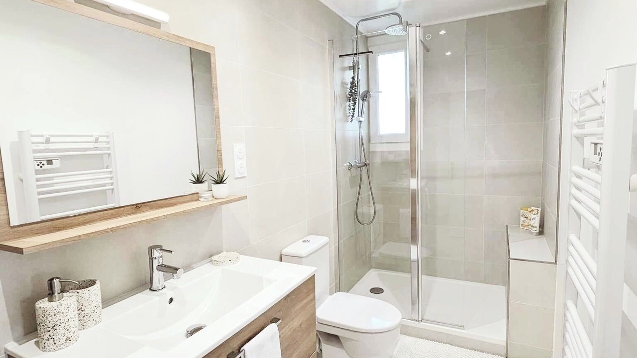 Photo of Bathroom in Les Matelles