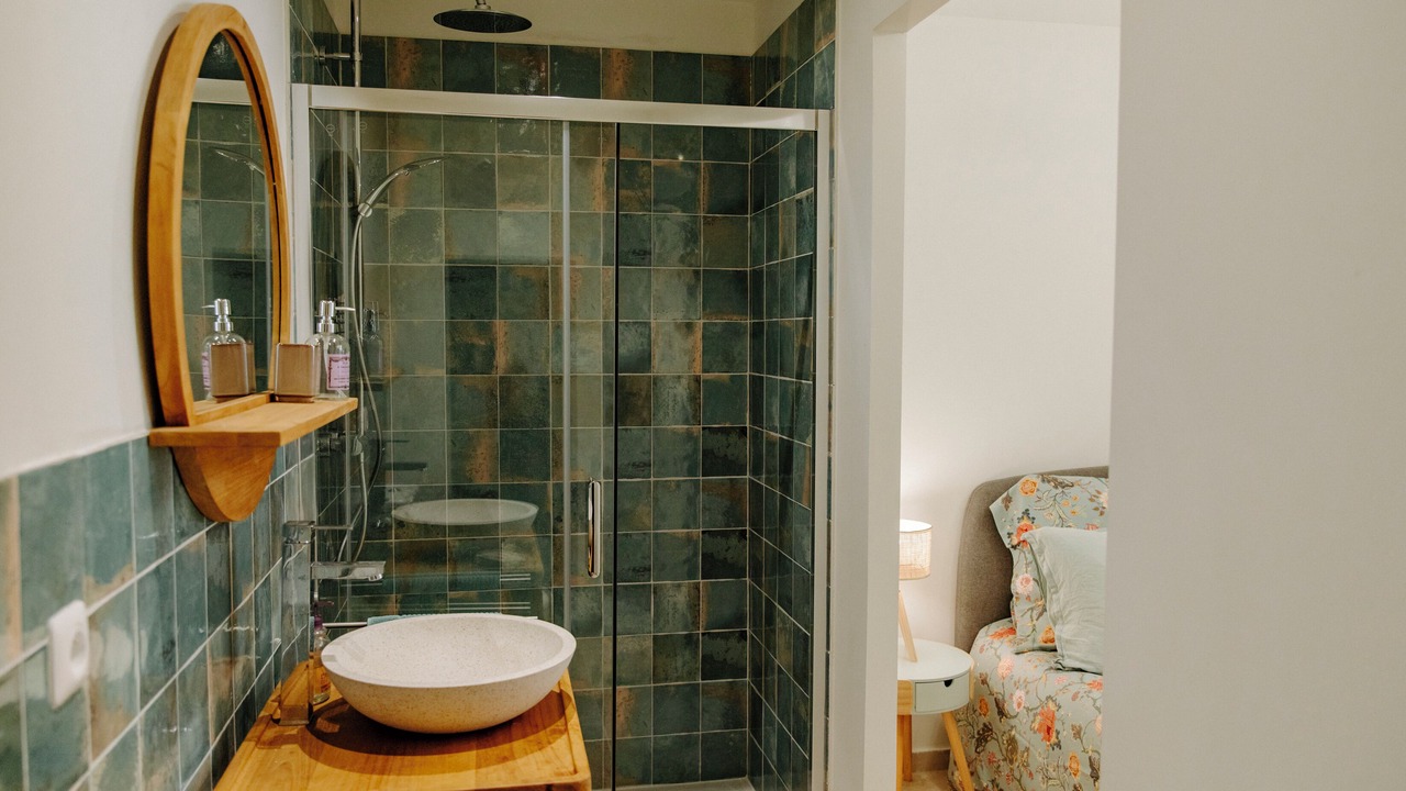 Photo of Bathroom in Chateauneuf-du-Pape