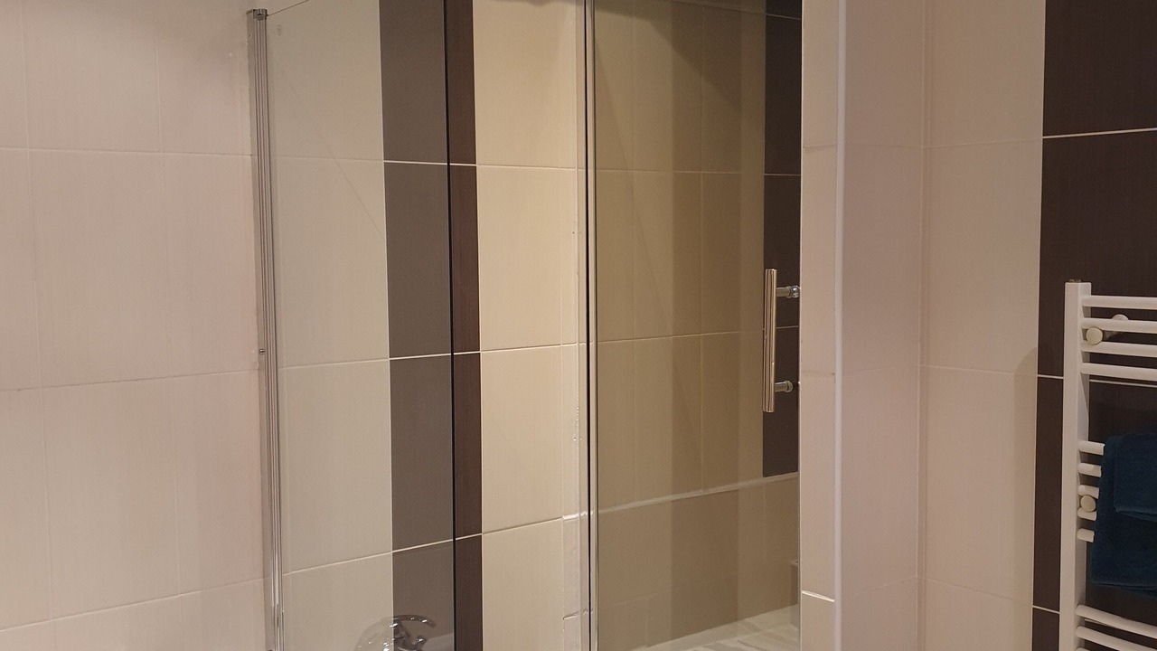 Photo of Bathroom in La Tour-du-Pin
