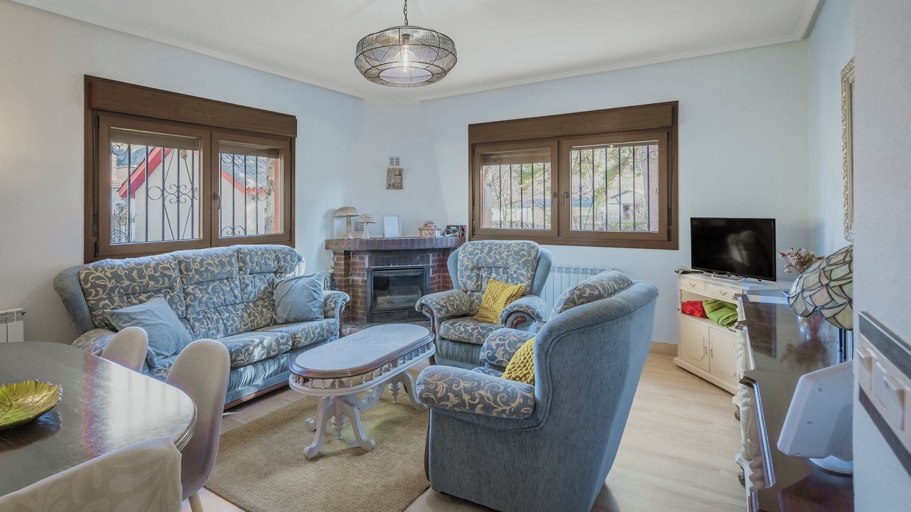 Photo of Livingroom in Triollo