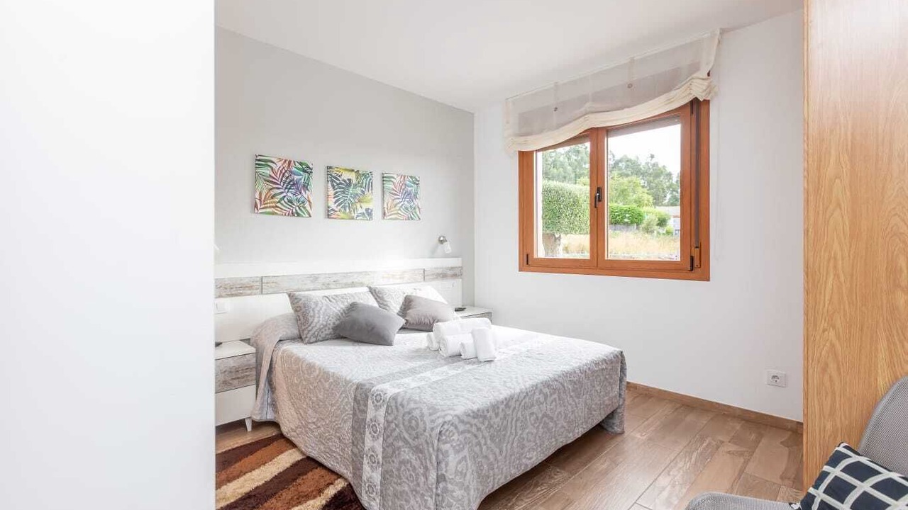 Photo of Bedroom in Poio