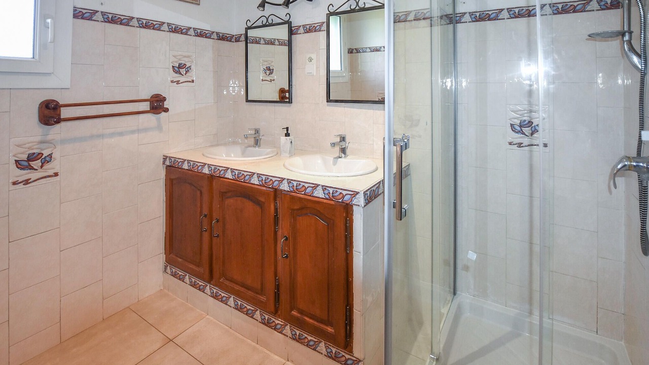 Photo of Bathroom in Sorgues