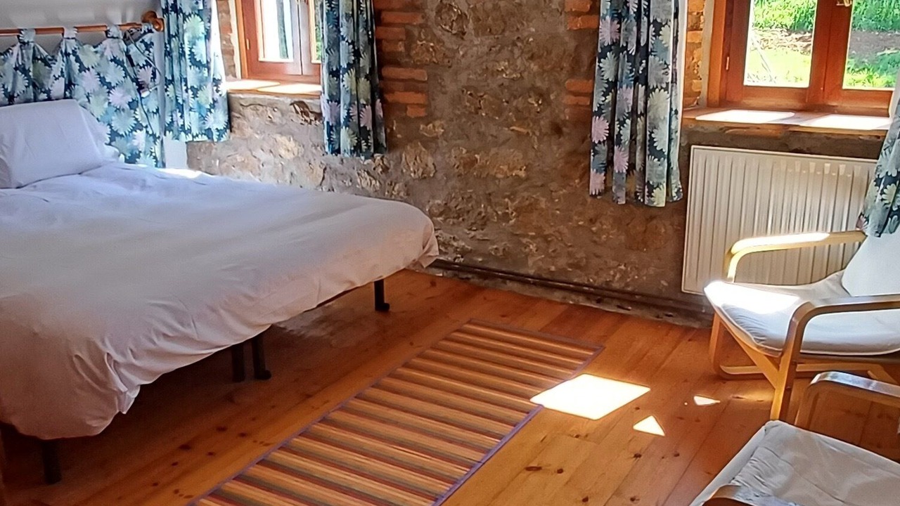 Photo of Bedroom in Udias