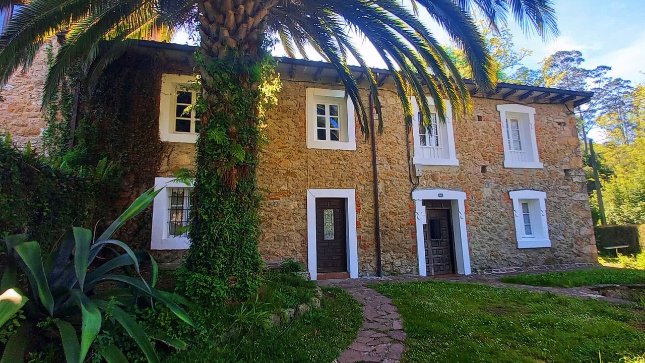 Photo of Outdoor in Udias
