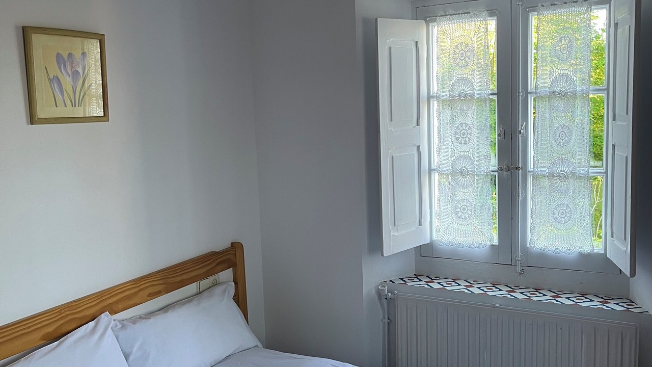 Photo of Bedroom in Udias