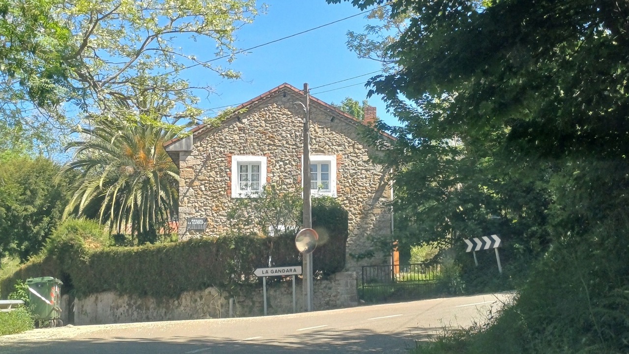 Photo of Outdoor in Udias