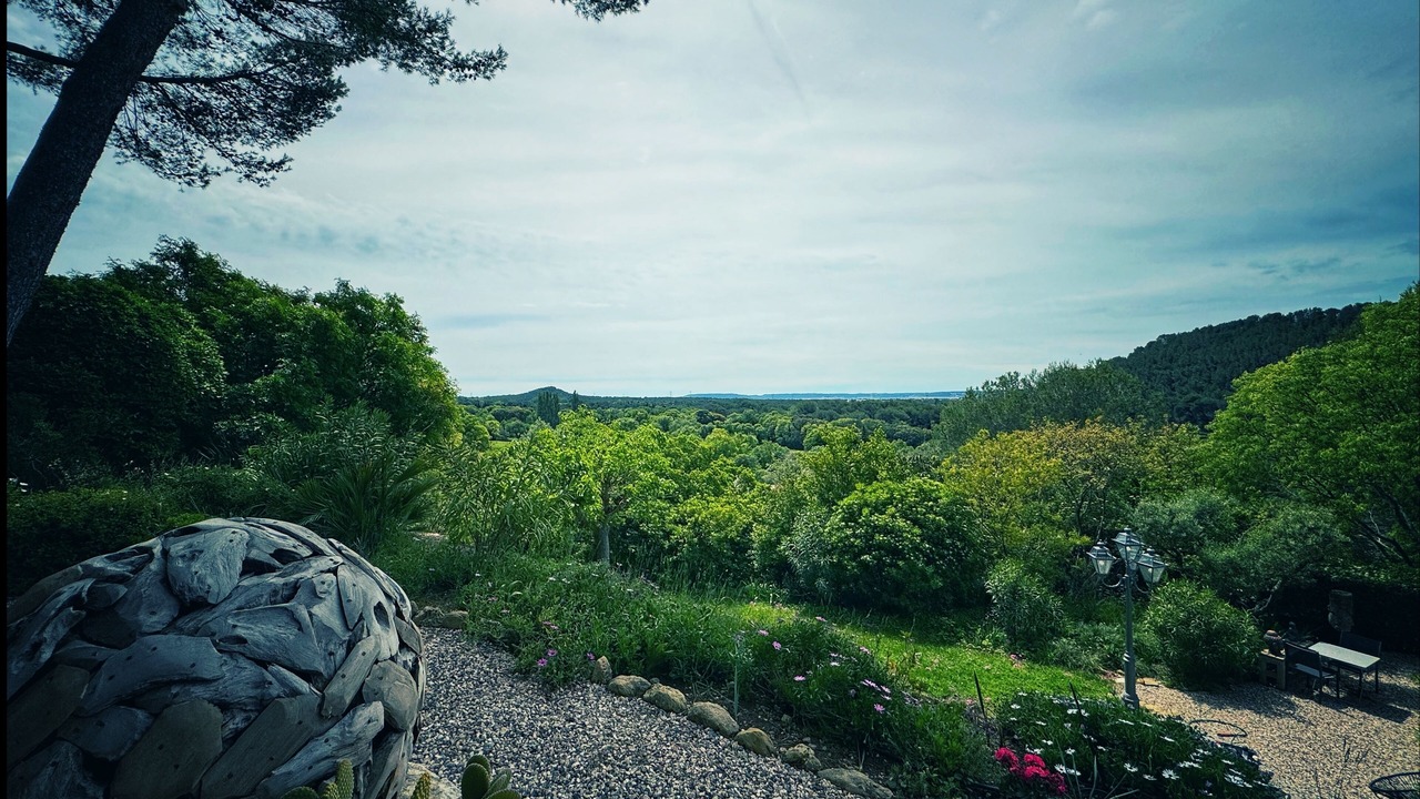 Photo of Outdoor in Cornillon-Confoux
