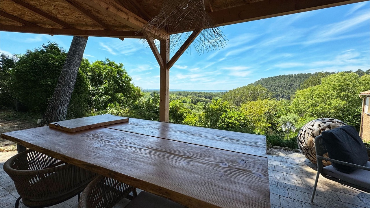 Photo of Outdoor in Cornillon-Confoux