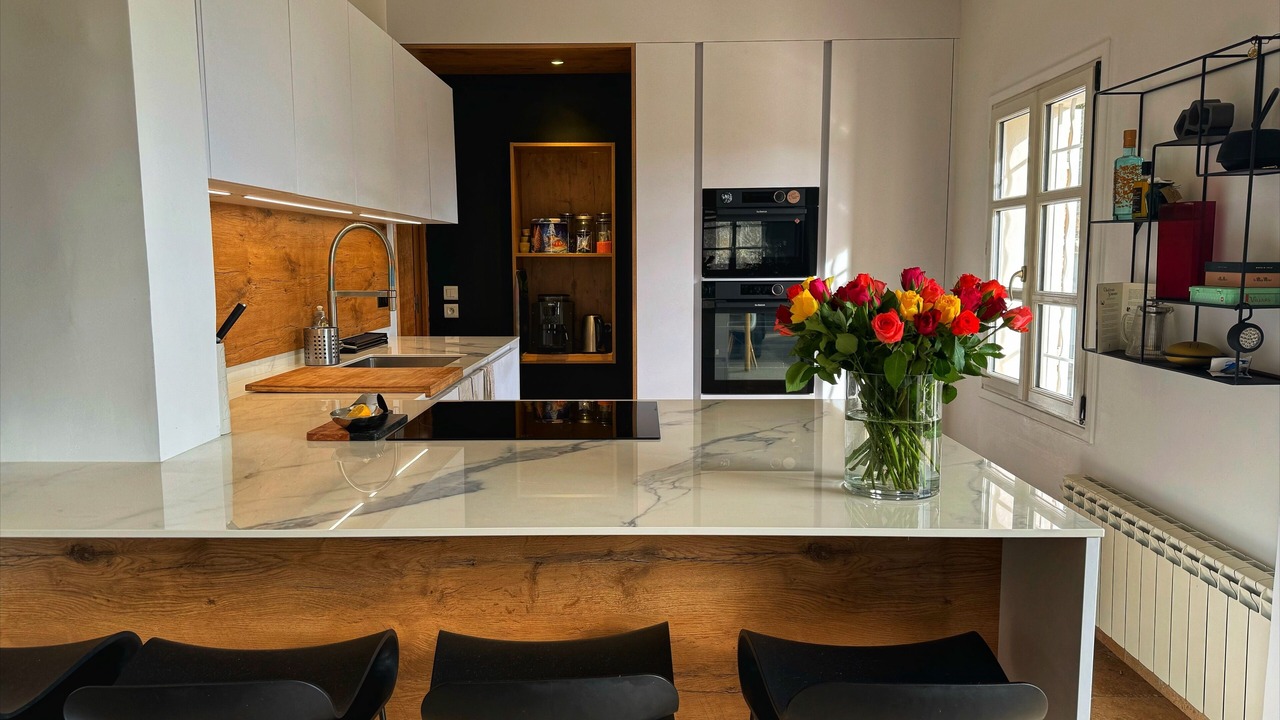 Photo of Kitchen in Cornillon-Confoux