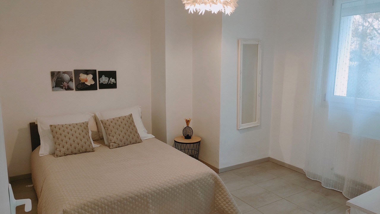Photo of Bedroom in Nyons