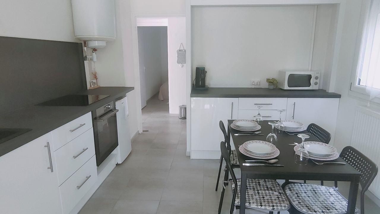Photo of Kitchen in Nyons