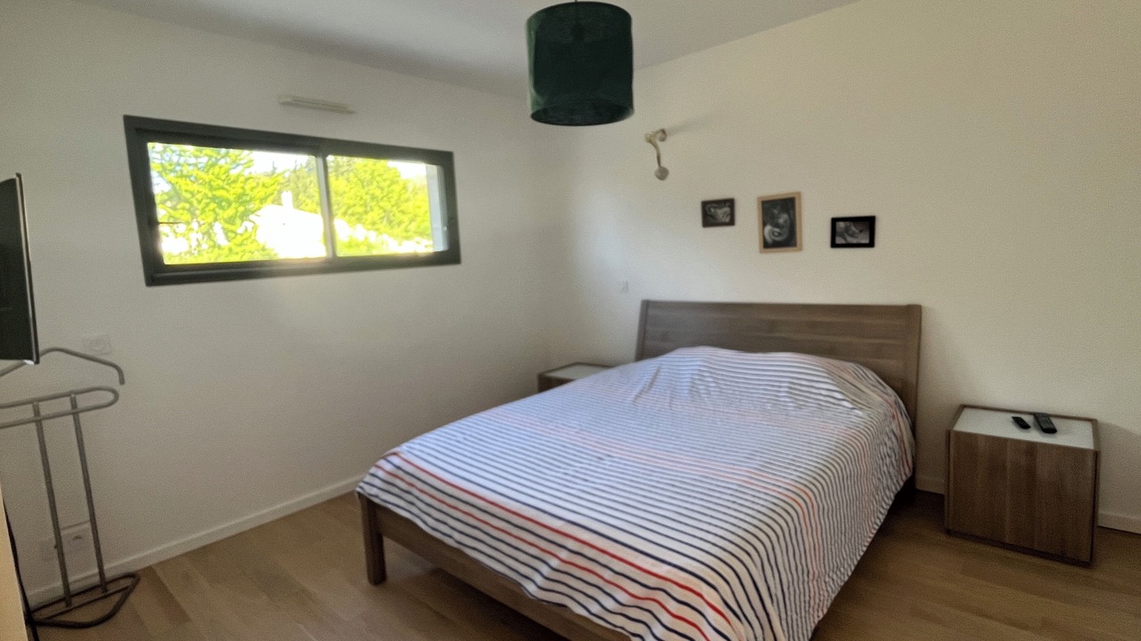 Photo of Bedroom in Pujaut