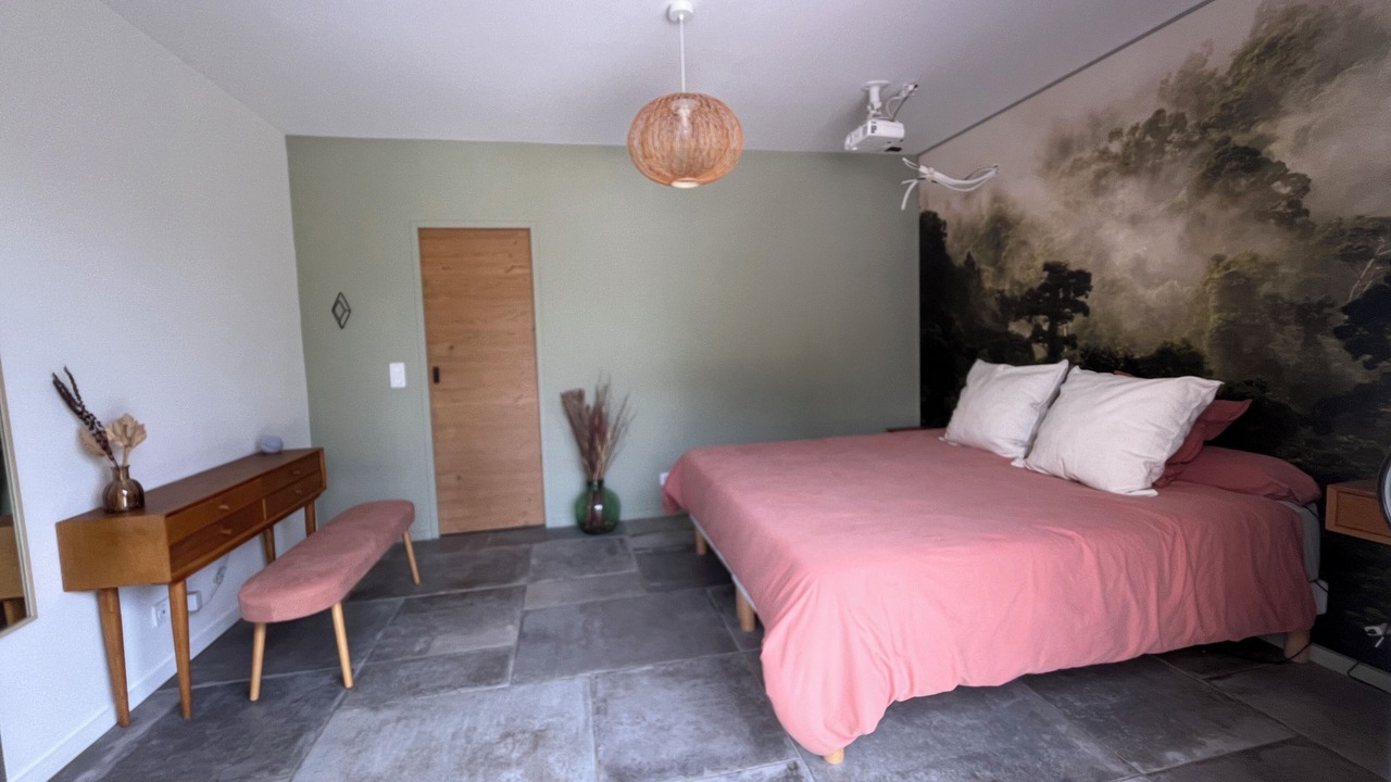 Photo of Bedroom in Pujaut