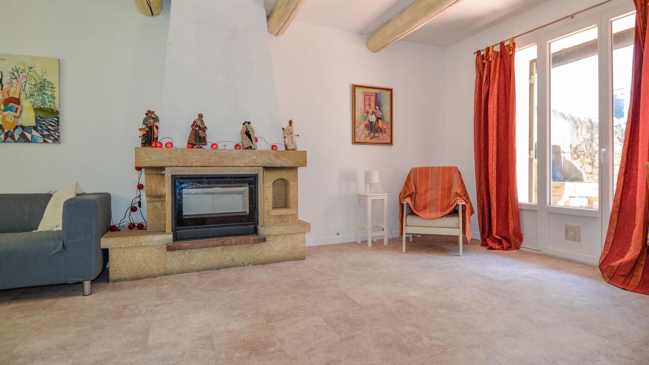 Photo of Bedroom in Eyguieres