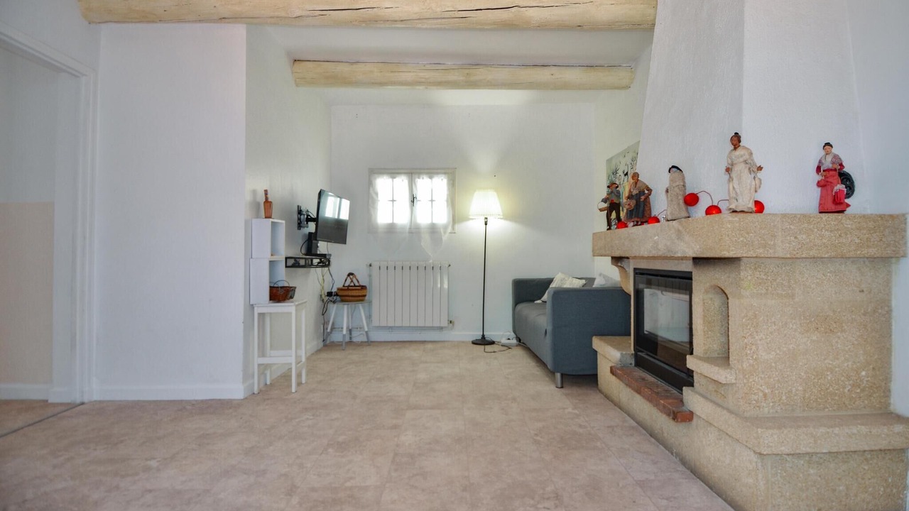 Photo of Bedroom in Eyguieres