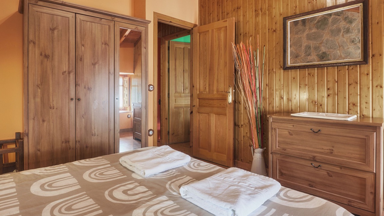 Photo of Bedroom in Benllera