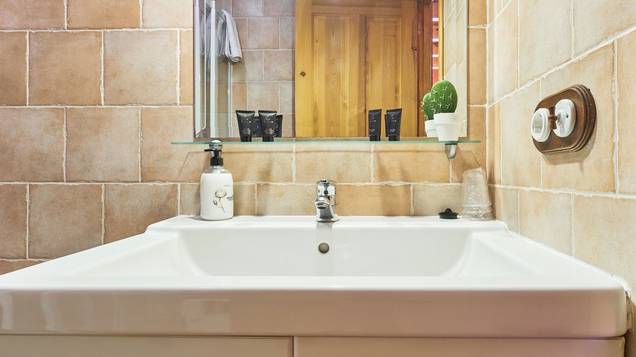 Photo of Bathroom in Benllera