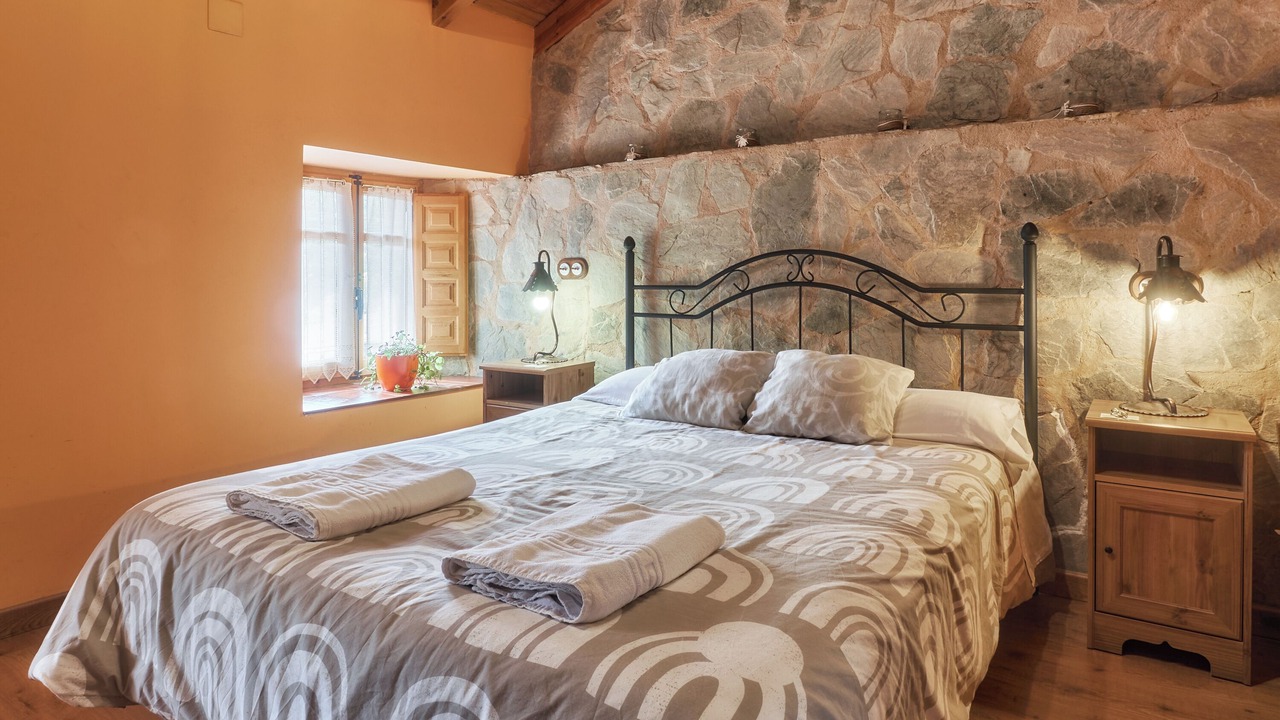 Photo of Bedroom in Benllera