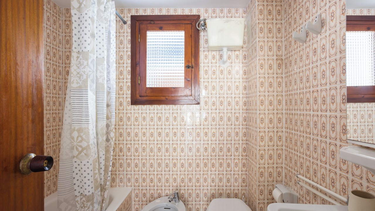 Photo of Bathroom in Oliva