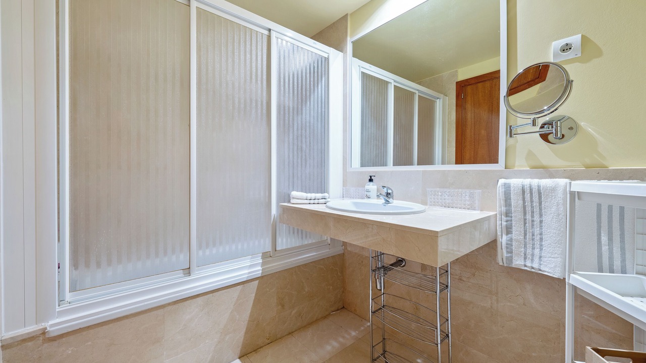 Photo of Bathroom in Cubelles