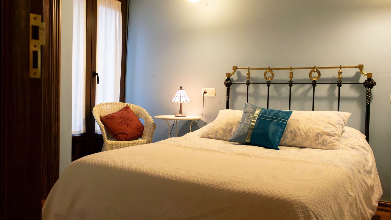 Photo of Bedroom in San Esteban de la Sierra
