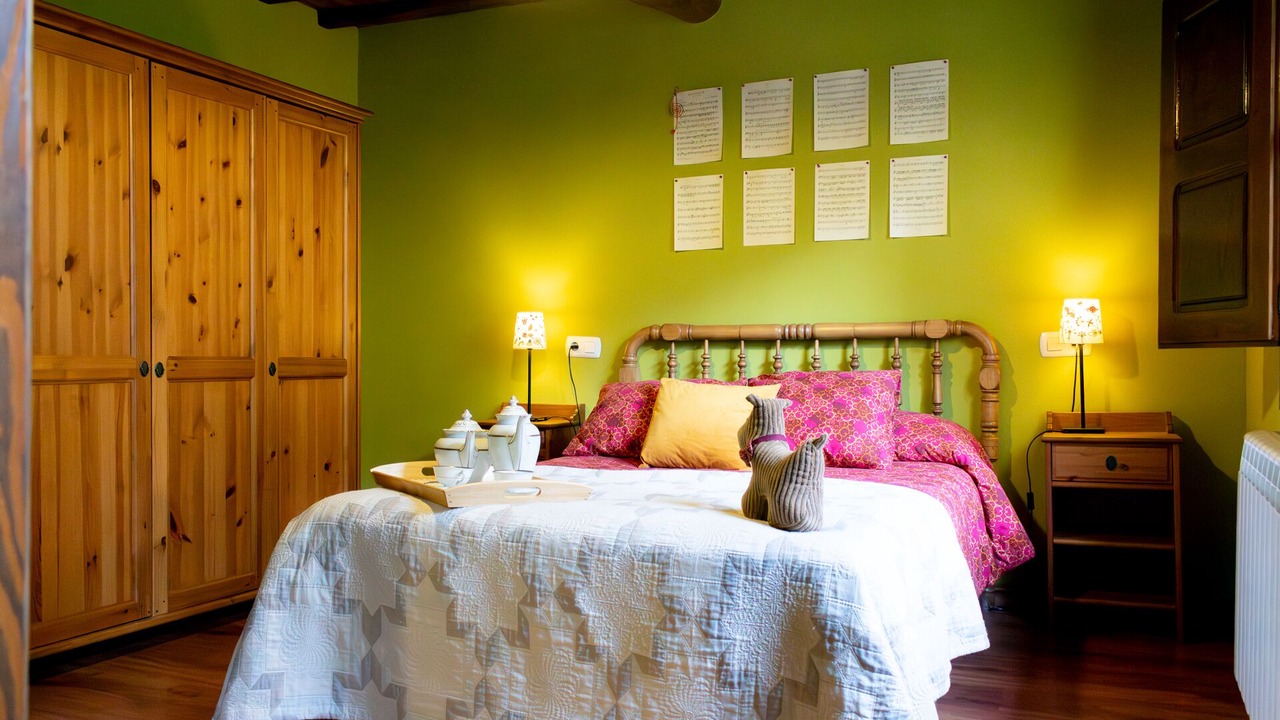 Photo of Bedroom in San Esteban de la Sierra