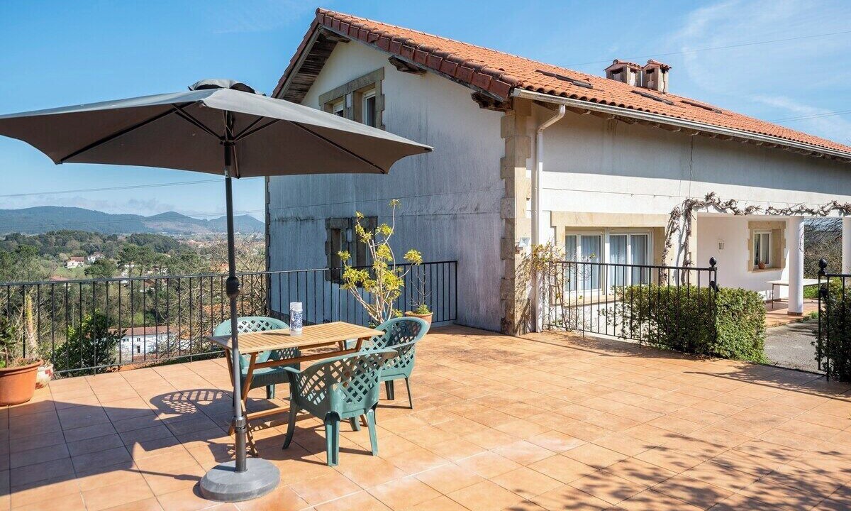 Photo of Outdoor in Gama