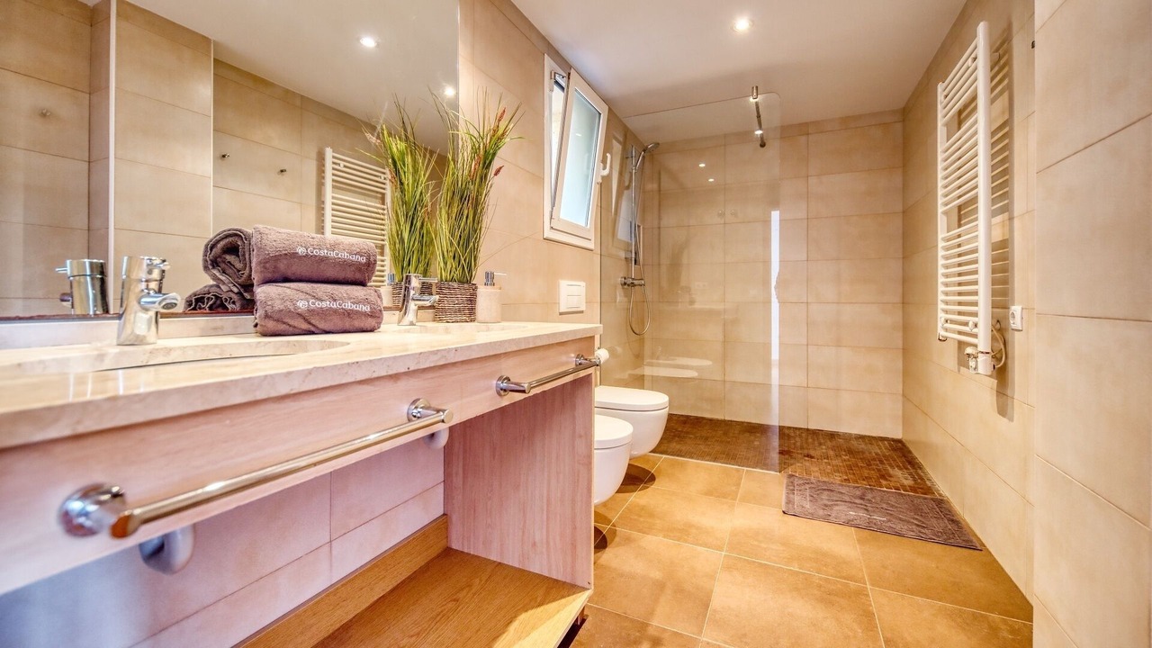 Photo of Bathroom in Blanes