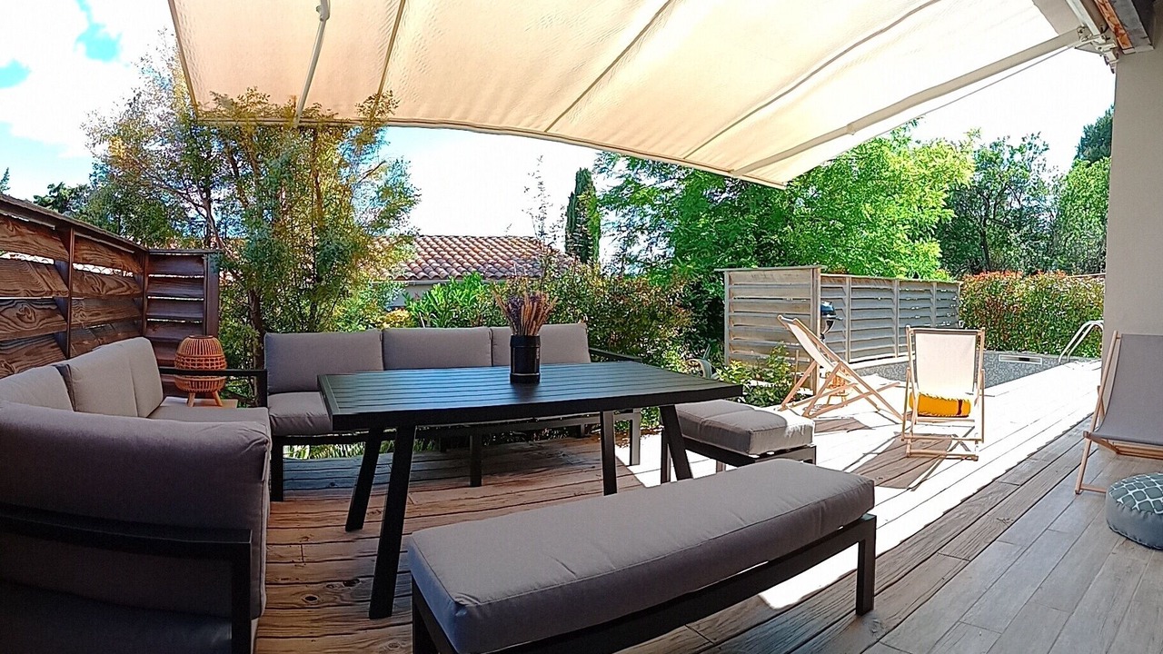 Photo of Outdoor in Lambesc