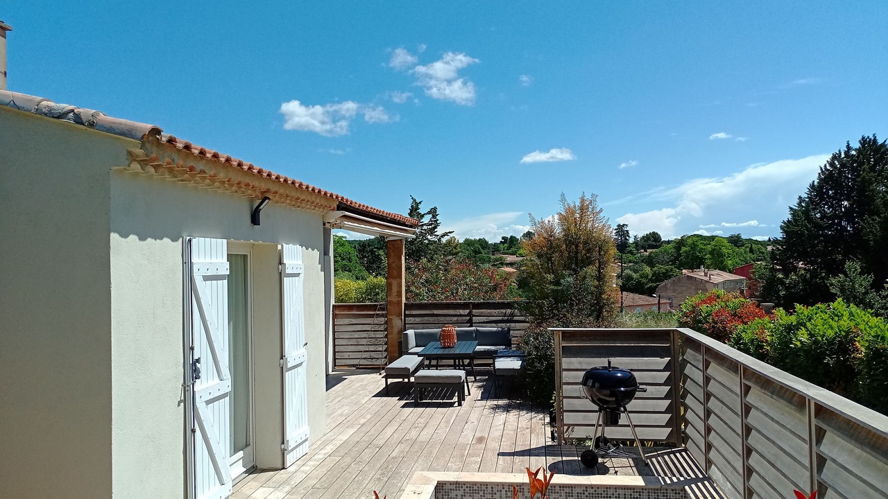 Photo of Outdoor in Lambesc