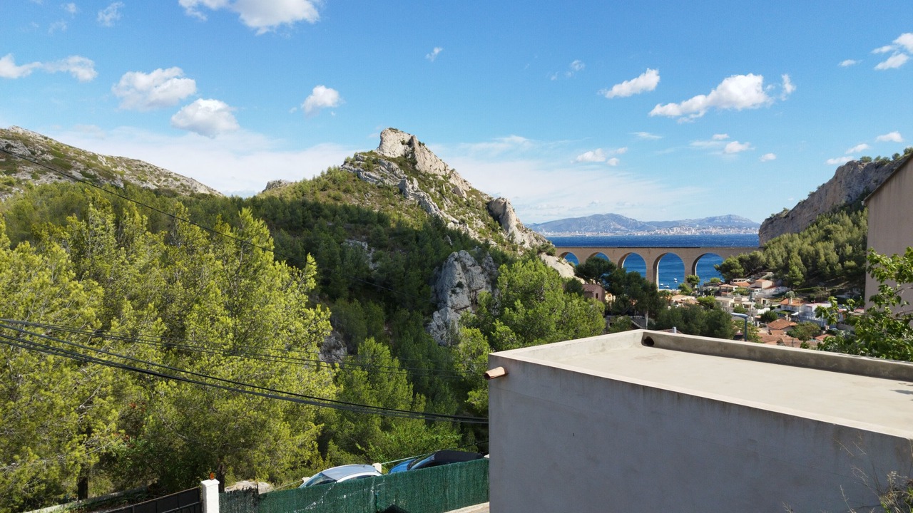 Photo of Outdoor in Niolon
