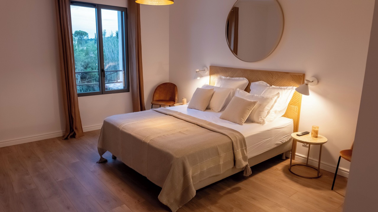 Photo of Bedroom in Chateauneuf-de-Gadagne