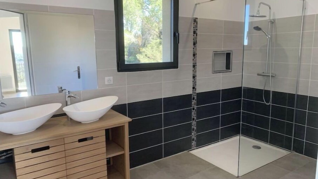 Photo of Bathroom in Castillon-du-Gard