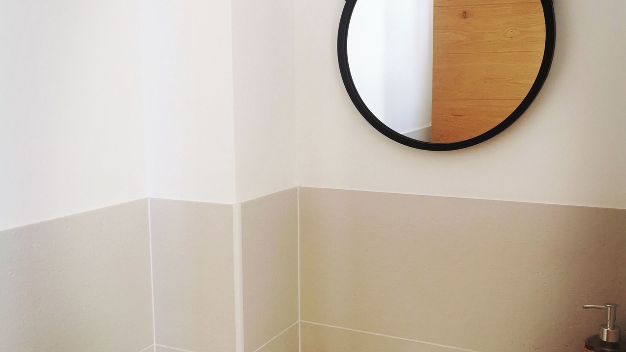 Photo of Bathroom in Chateauneuf-de-Gadagne