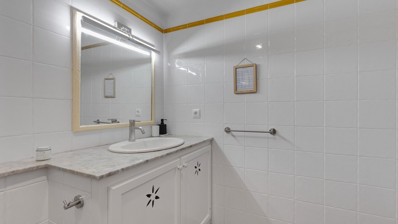 Photo of Bathroom in Biniancolla