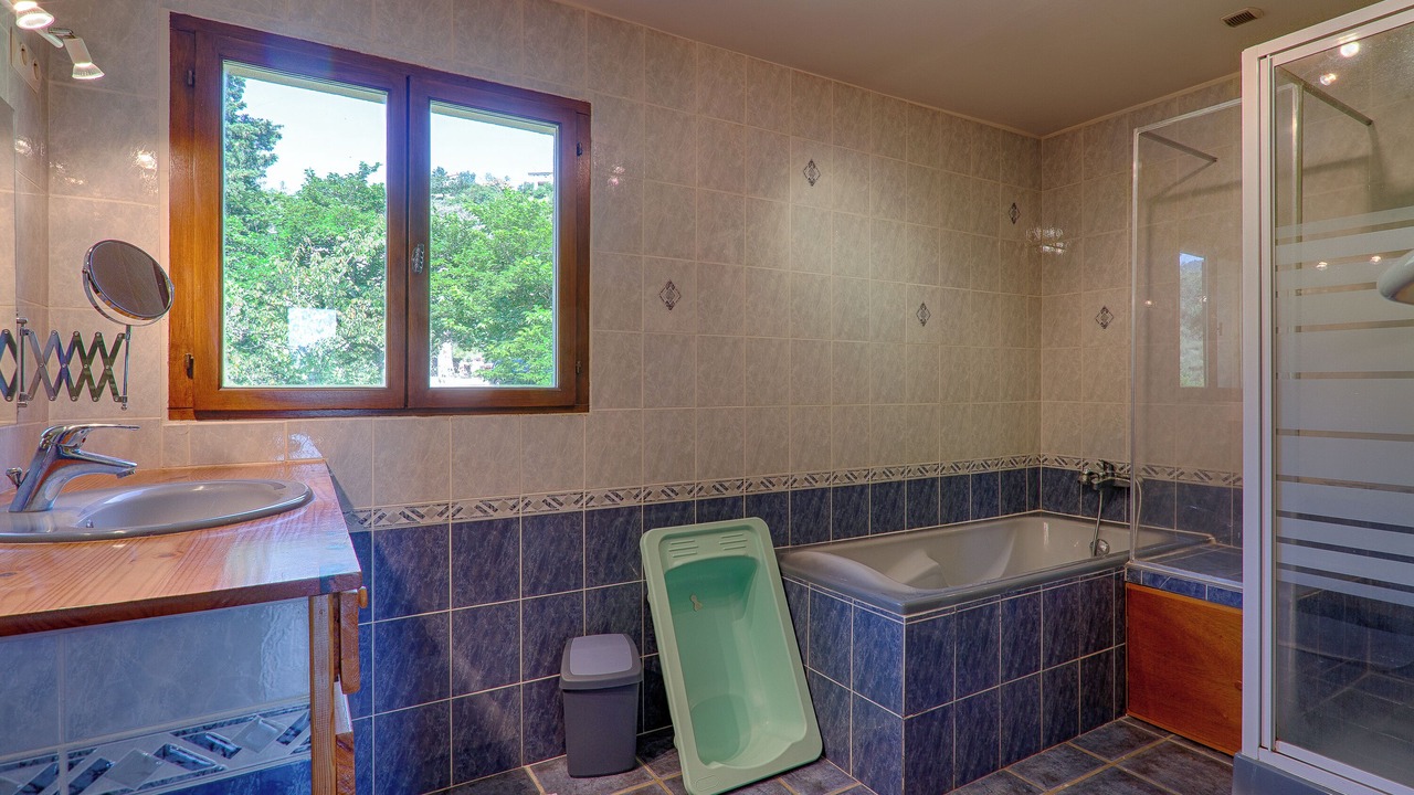 Photo of Bathroom in Privas