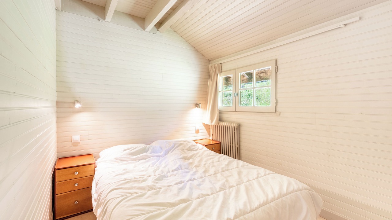 Photo of Bedroom in Campan
