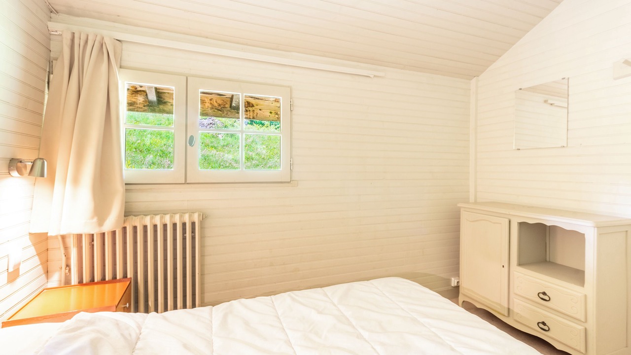 Photo of Bedroom in Campan